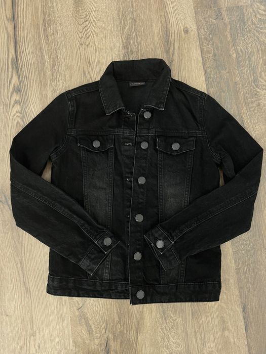 Продавам 2 чисто нови дънкови якета LC Waikiki