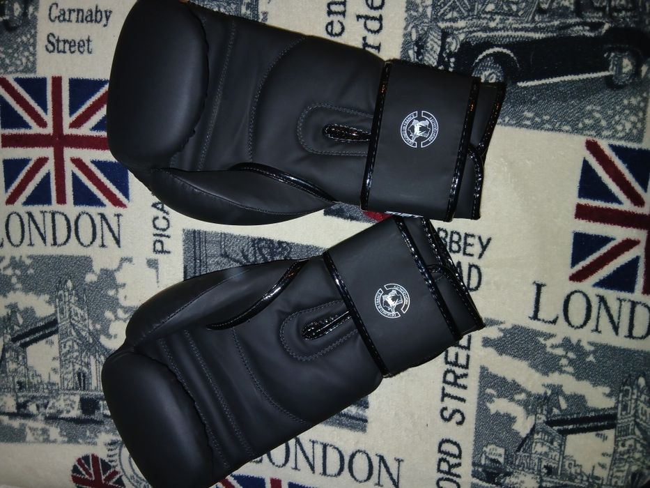 Vand manusi venum 12 oz noi