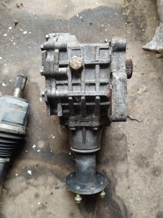 Раздатка за Хюндай йх35 2.0GDi