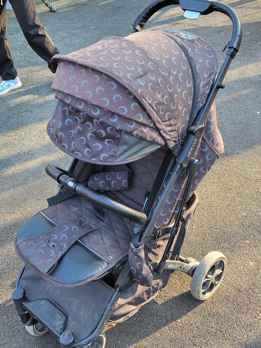 Продам коляску срочно