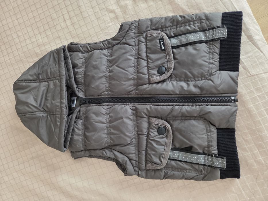 Елеци 8 и 4 г BOSS, DKNY