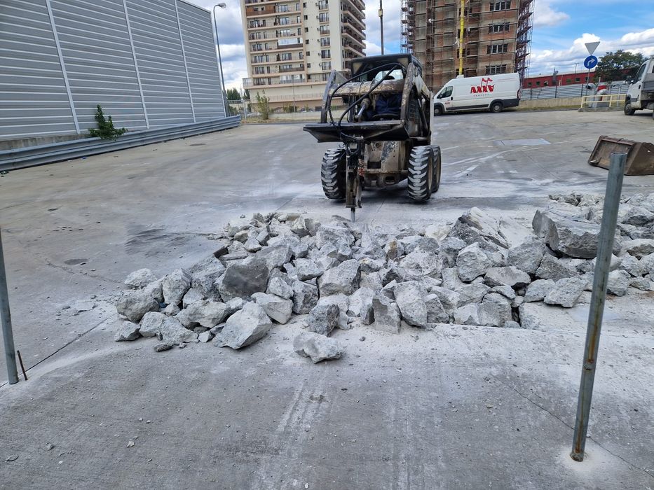 Nisip pietriș balast bobcat miniexcavator