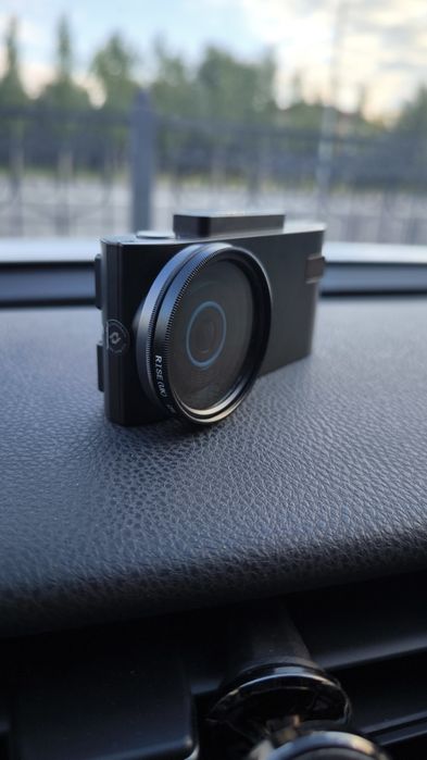 Автомобильный видеорегистратор , детектор Neoline 9200c.