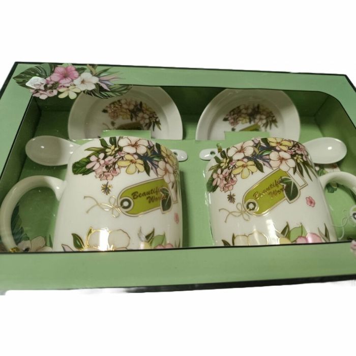 Комплект две чаши с лъжички и чинийки в зелени нюанси
Безопасен, неток