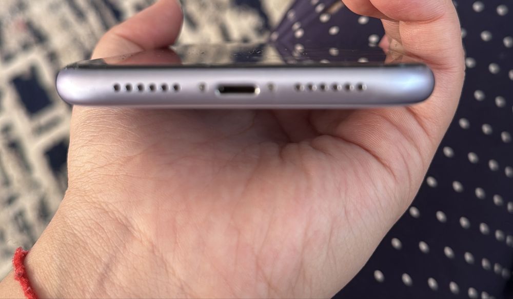 Продаётся Iphone 11!