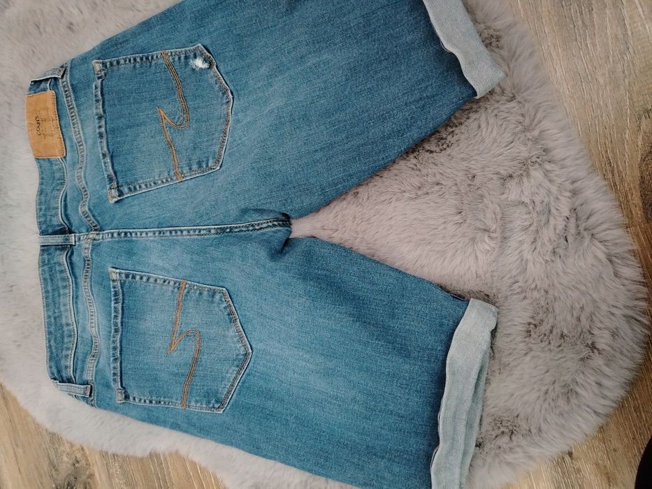 Момчешки дрехи..