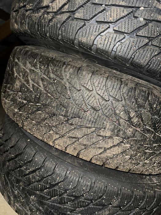 Продам комплект дисков с резиной