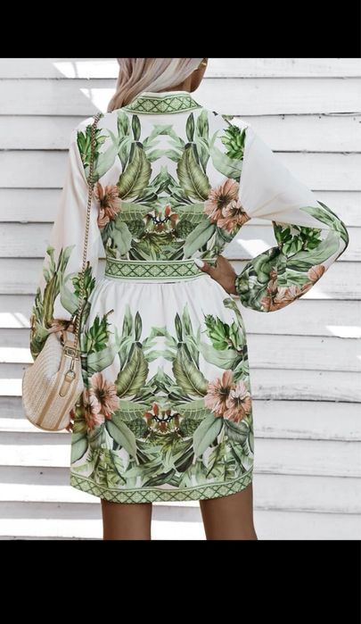 Rochita cu imprimeuri, noua, cu eticheta