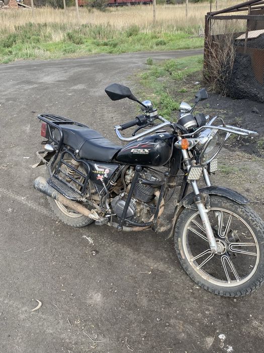 Продам мотоцикл 200 куб
