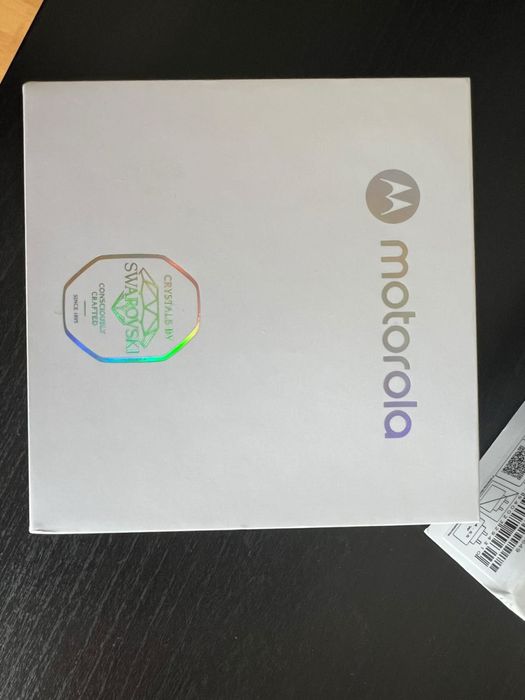 Слушалки motorola & swarovski