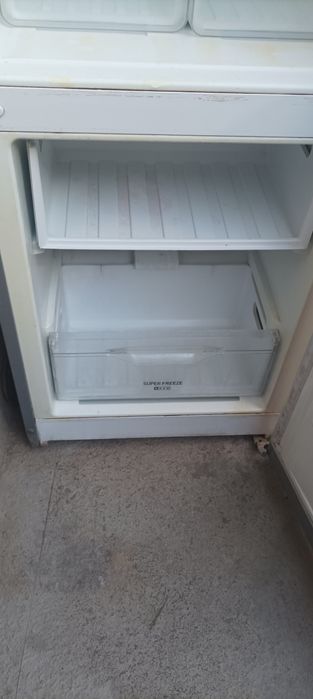 Холодильник INDESIT