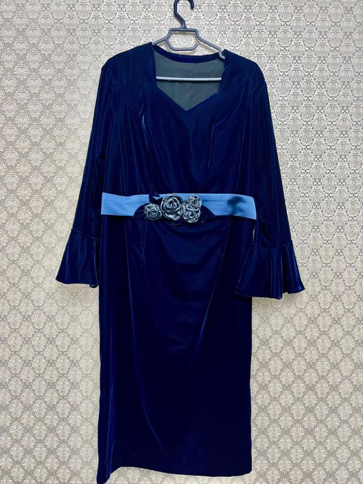 Вечерние платья размер L XL