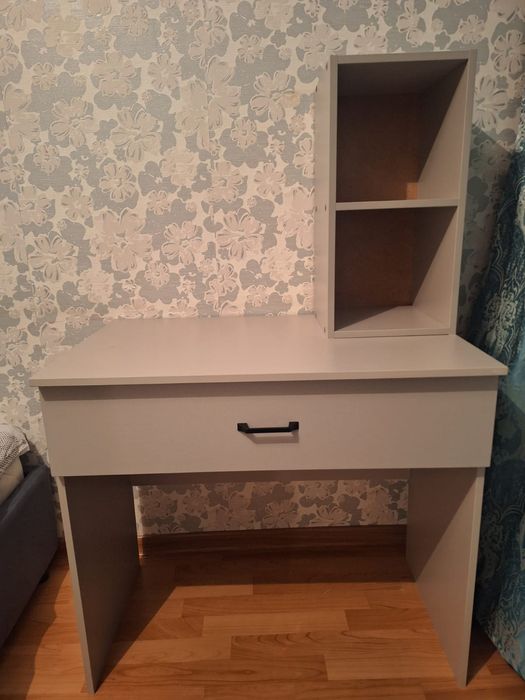 Парта школьная серая