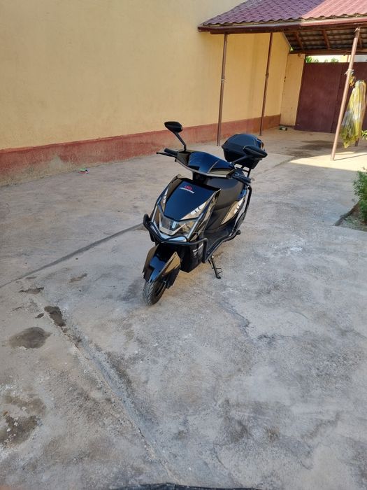 Skuter largo mators