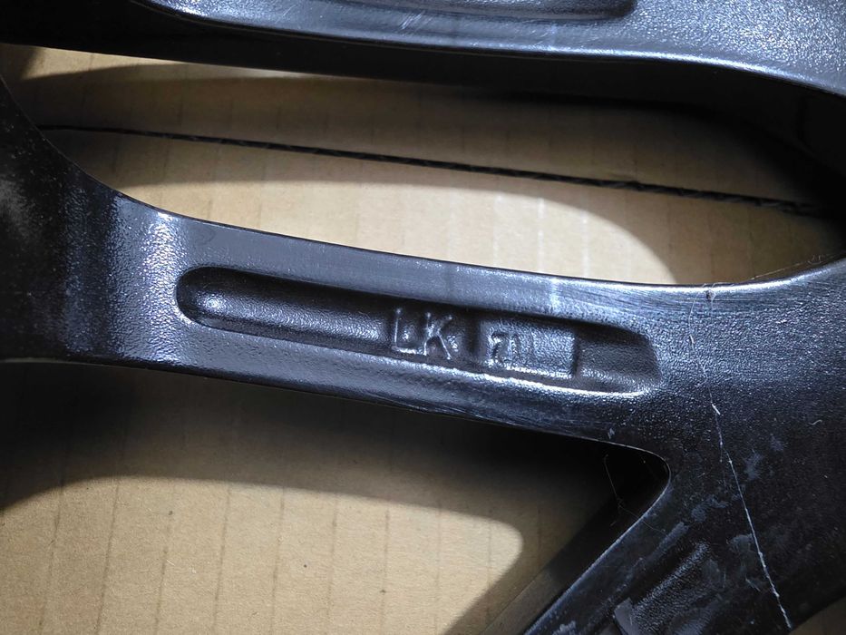 Jante 19 BMW G20 G21 G30 G31 Audi A4 A5 A6 Q3 5x112 8J et30