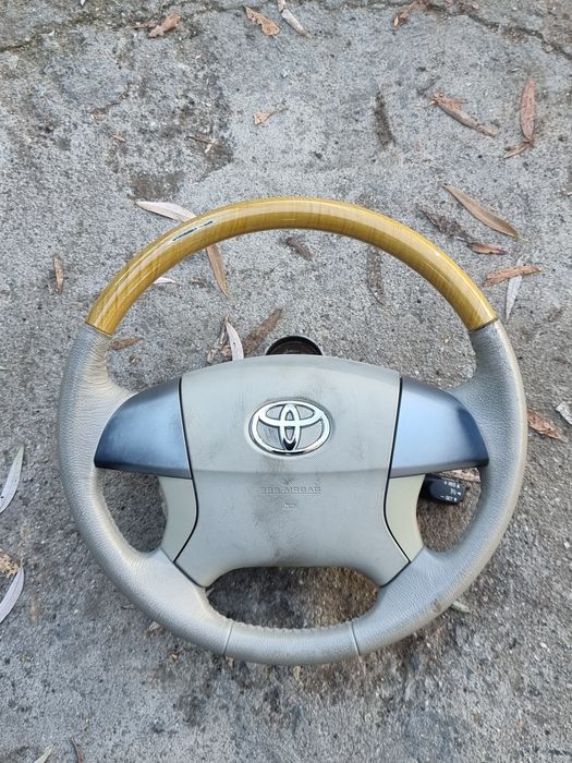 Руль на  Toyota Estima