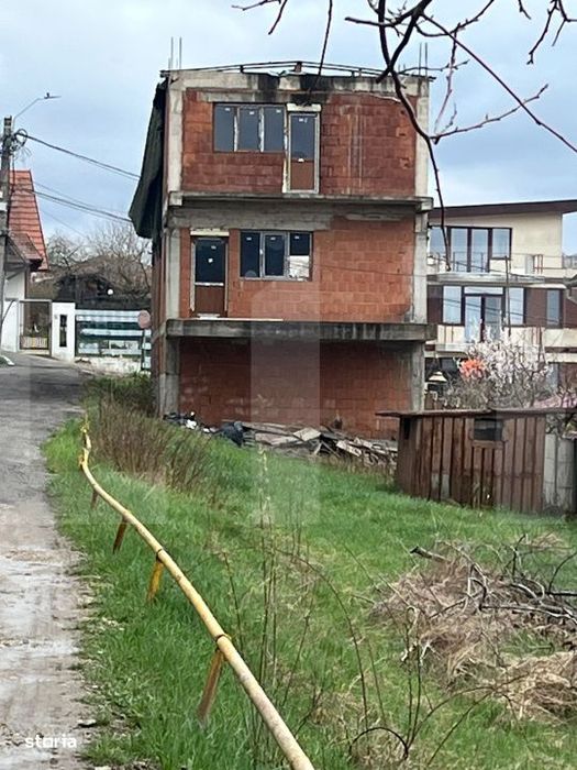 Teren 1000 mp in Baciu – oportunitate unica, casa inclusa