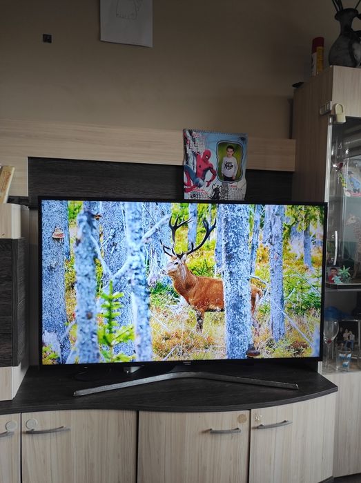 Смарт Телевизор SAMSUNG 50 инча Ultra HD 4K