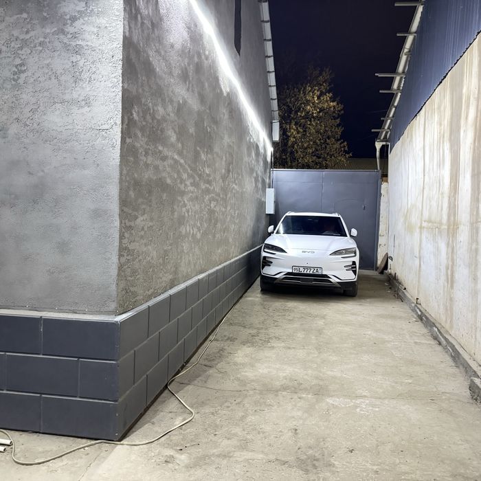 Продаю или обменяю на квартиру или офисс в центре с моей доплатой