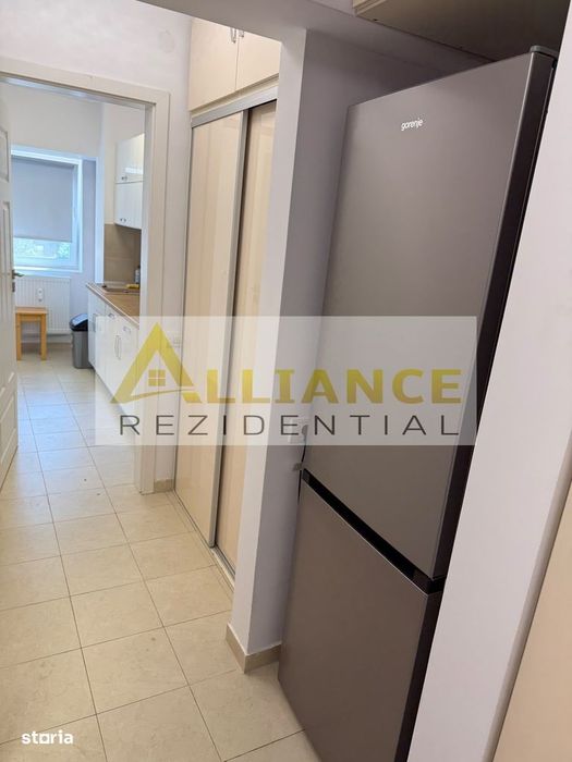 Garsoniera De Inchiriat - Piata Alba Iulia + Parcare -  600 Euro