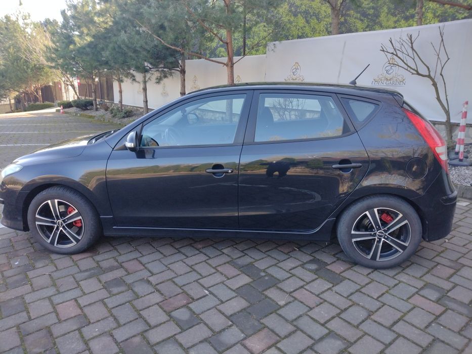 HYUNDAI i30 2011 — imagine 5