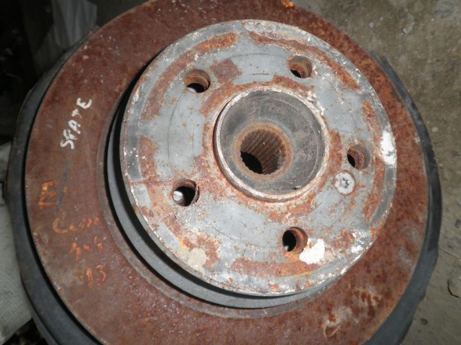 fuzeta stanga / dreapta fata / spate  mercedes e-class w212 2013