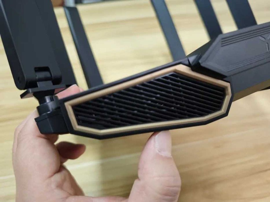 ZTE BE7200 Pro+ новый стандарт WiFi 7 двух диапазонной порт 2,5 Гбит/с