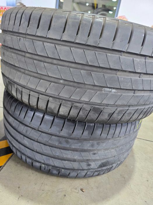 Cauciucuri Bridgestone Vară 255/35 R21 (AO)