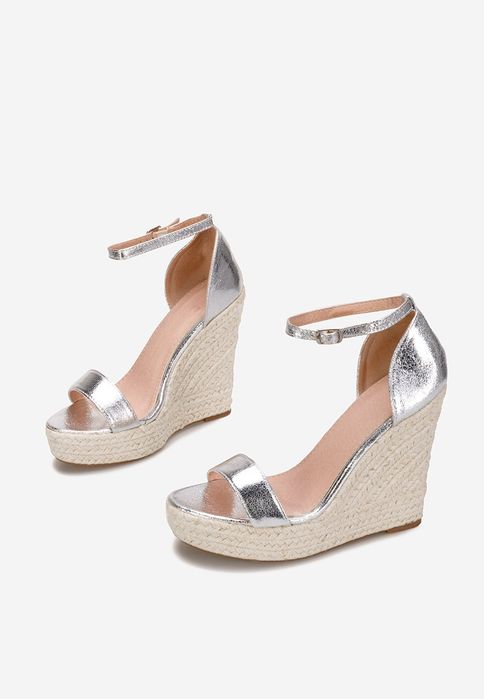 Дамски сандали на платформа