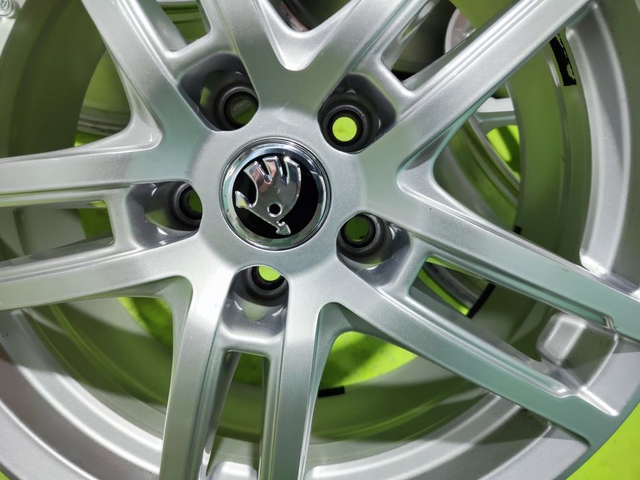 17 5x112 Skoda лети джанти 5х112 шкода