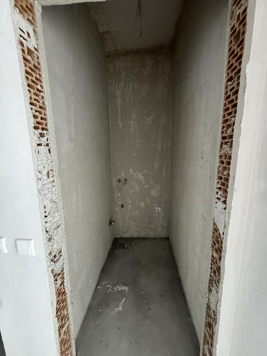 Продава се Двустаен апартамент в Бургас, Изгрев - 67 кв.м за 1709 €/кв.м - Снимка #1