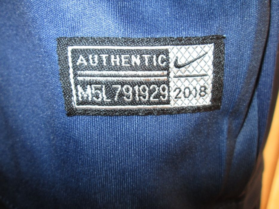 РЕТРО екипи ПСЖ Неймар 2019 : 104 и 176 р-р и Ман.Ю Санчес : 140 р-р