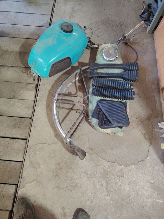 Продам мотоцикл Иж Планета 5.