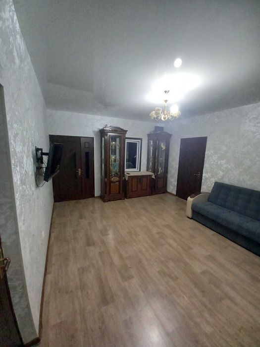 Kvartira sotiladi