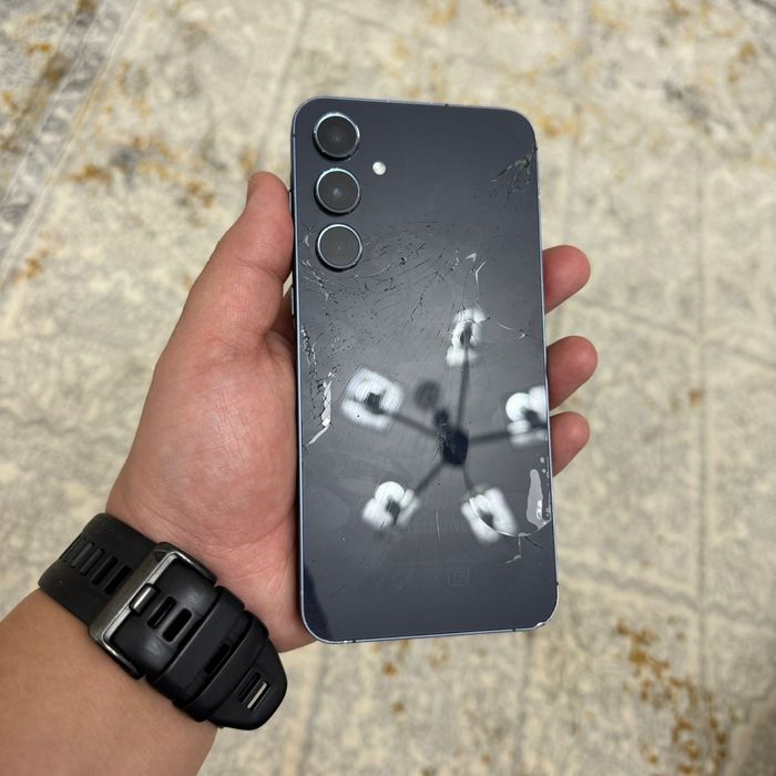 Samsung A55 на 128