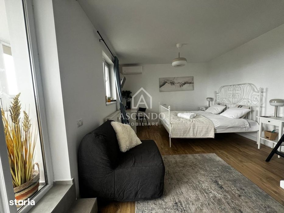 Studio renovat 25 mp + terasă 10 mp | Piața Victoriei | 0% Comision