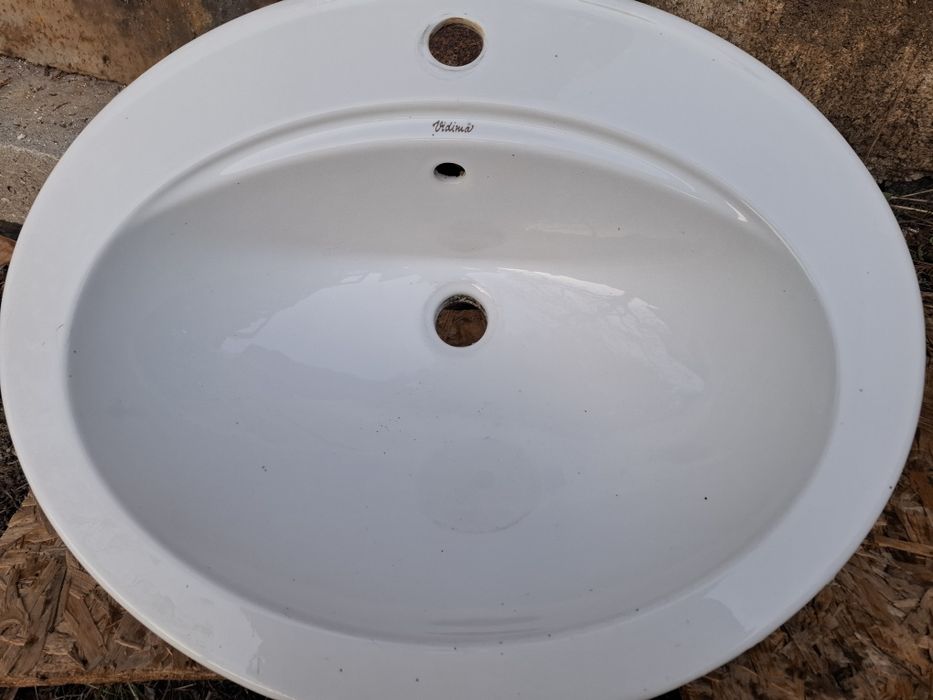 Продавам мивки 2 броя