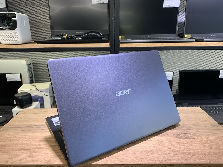 Ноутбук Acer Aspire, Core i5-8265U/4GB/SSD256GB, 9301/A10