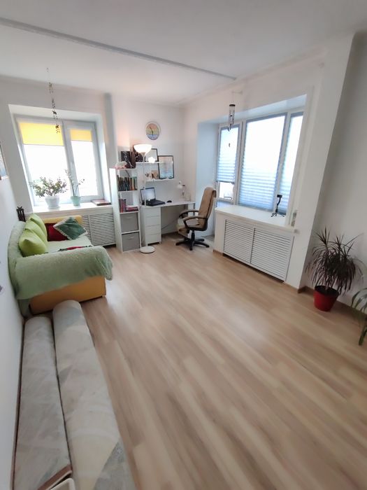 Продается 2-комн (3-19, 12 эт)