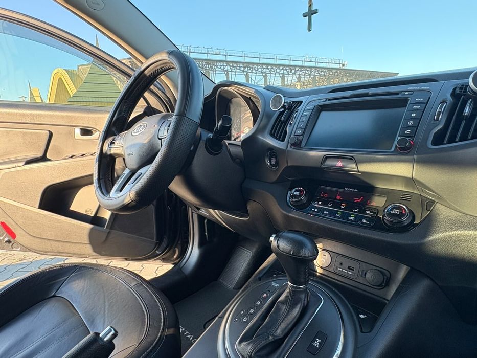 KIA Sportage 2012 — imagine 3