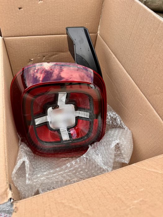 Stopuri Dacia Duster