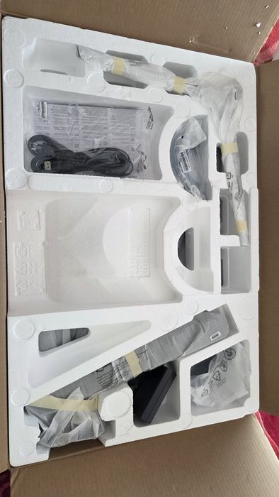 Monitor Smansung odyssey 165hz