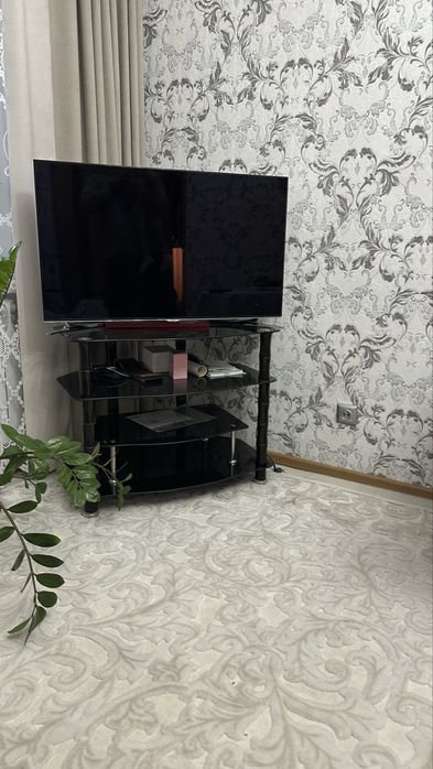беслптано подставка под телевизор