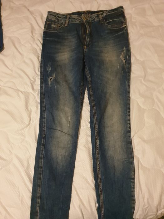 Дамски дънки ,яке,панталон!Без забележки!