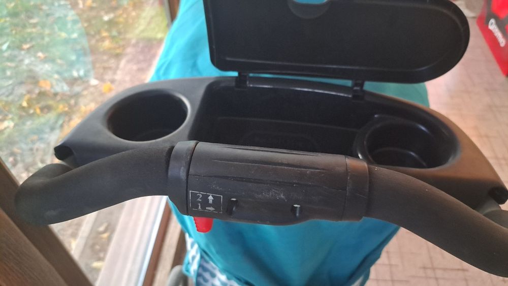 Продаётся детская коляска .