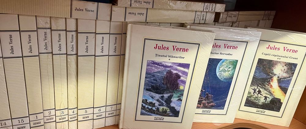 Colectia Jules Verne