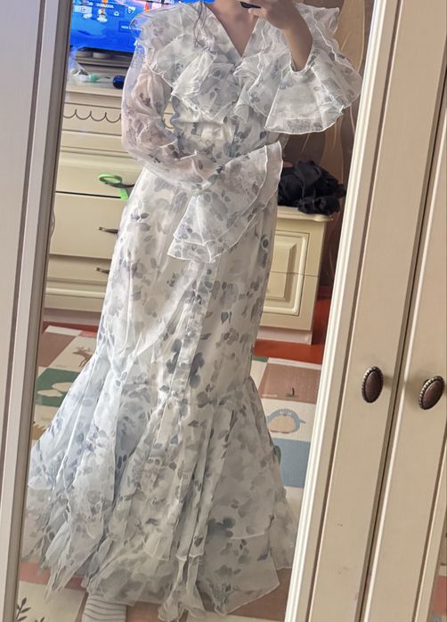 Платье вечернее