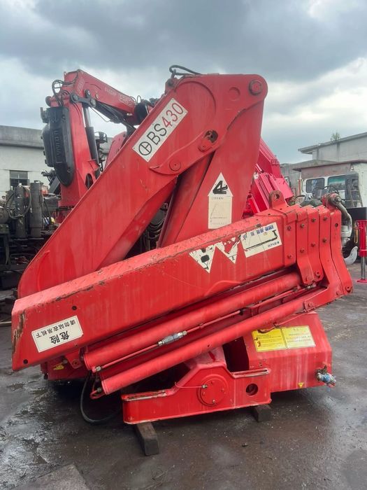 Продам кму установку манипулятор 10 тонник