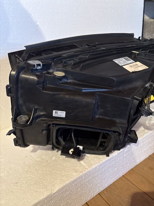 Фар Mercedes CLC X256