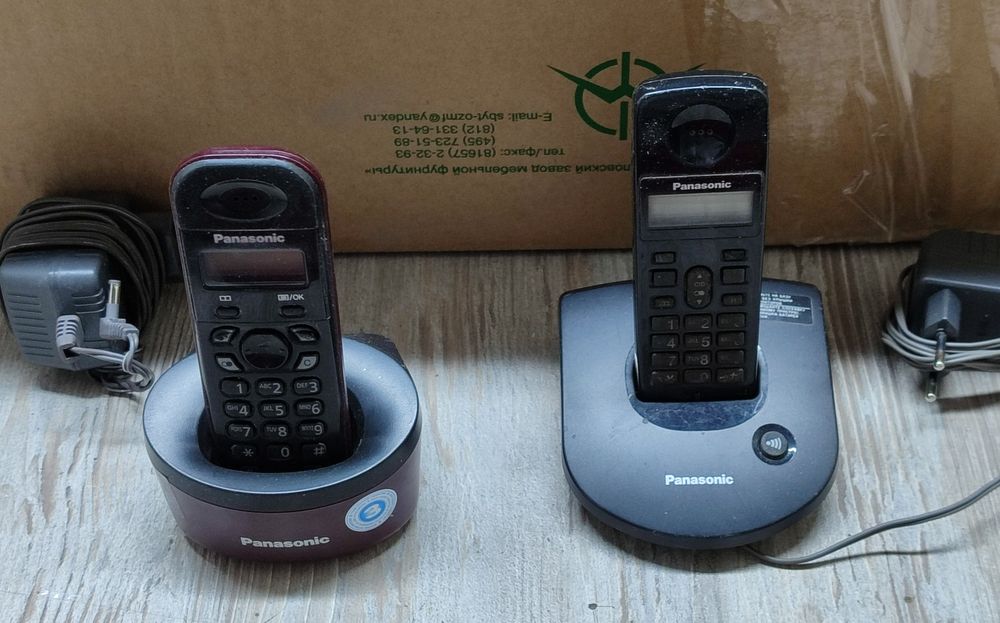 Продам телефоны.